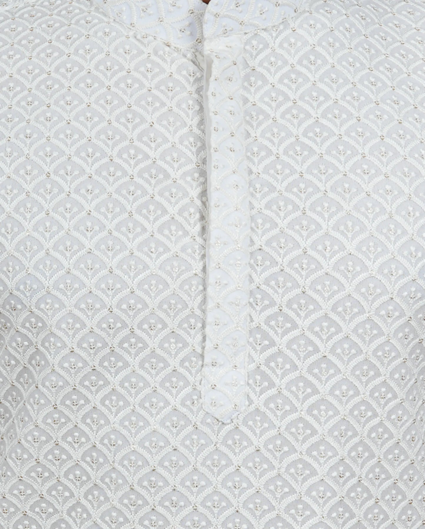 Sophisticated White Kurta for Weddings and Celebrations