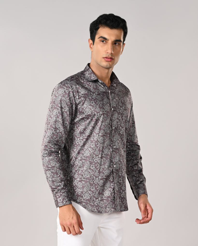 Mens plum purple paisley printed shirt with contrast buttons, no pocket design – stylish formal and date wear