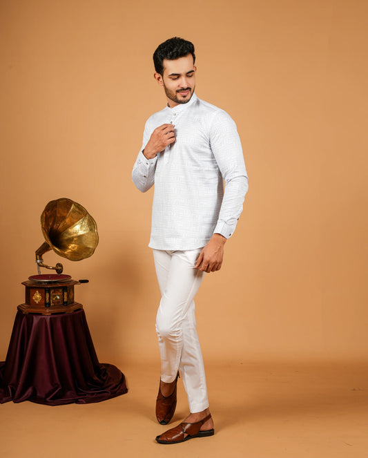 Geometric Maze Print Short Kurta for Men