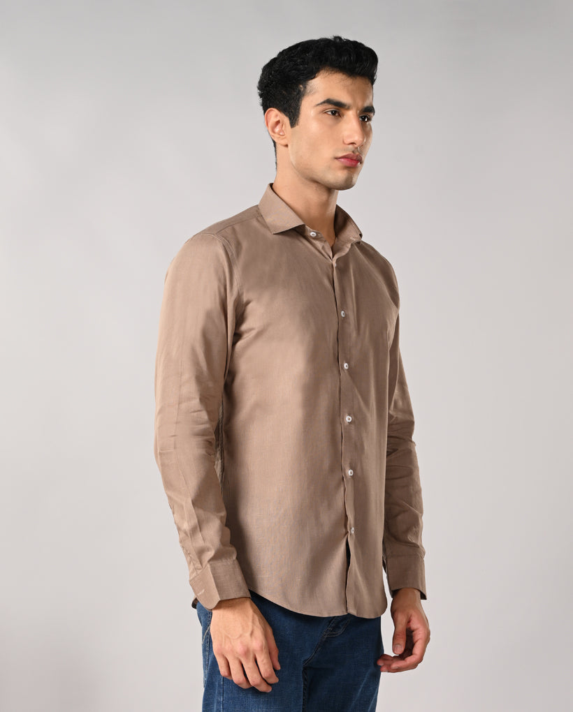 Stylish 100% cotton apple cut shirt for men in pastel nude shade with contrast buttons